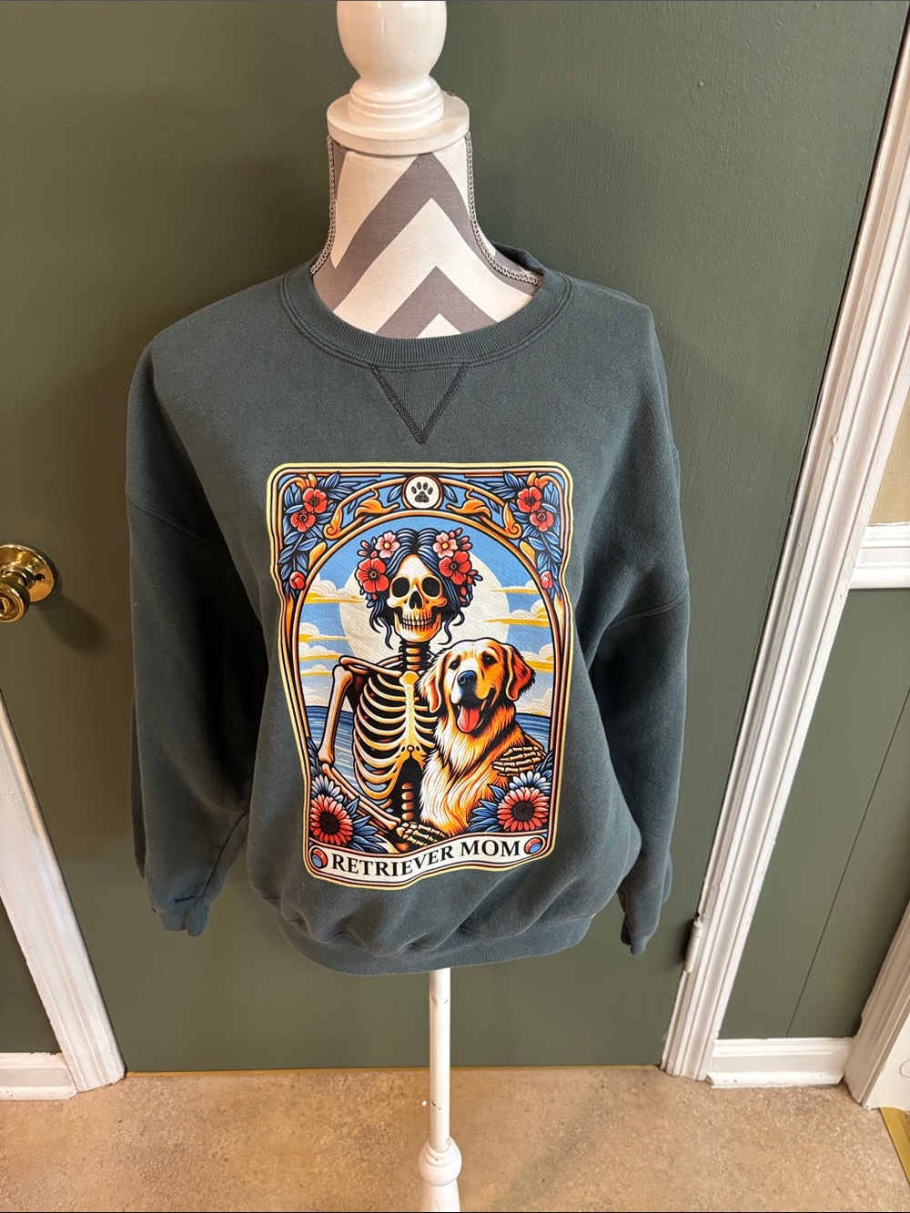 Russell Athletic Dark Green Retriever Mom Graphic Crewneck Sweatshirt
